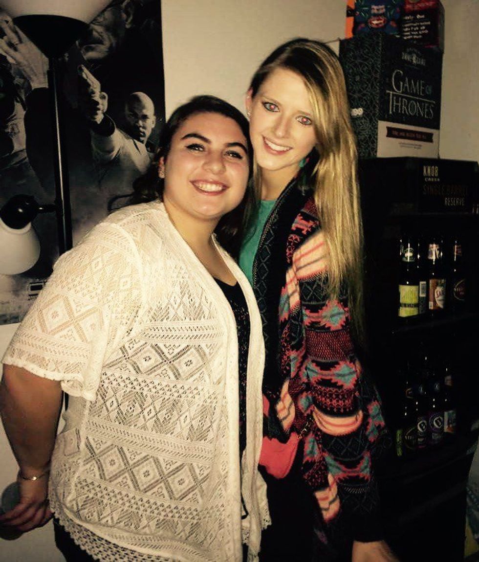 10 Things to Thank Your First College BFF For