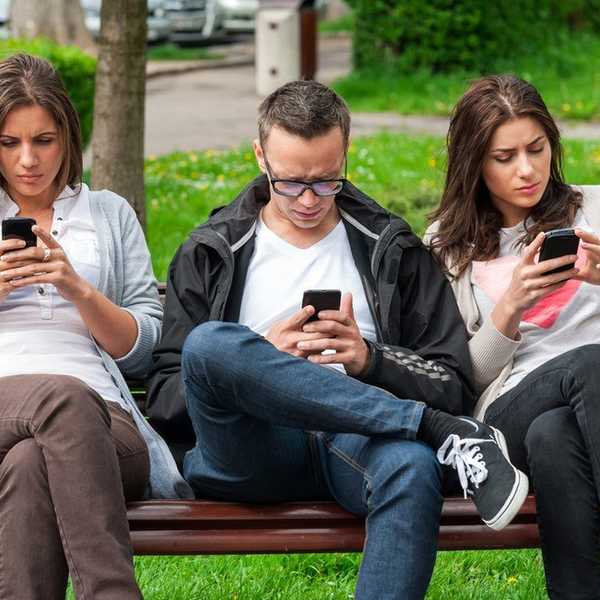 I'm A Millennial And I Hate Texting