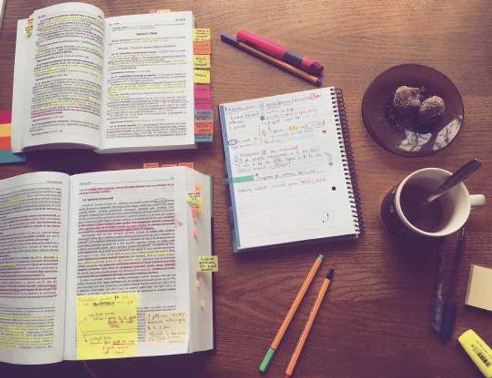 How To Walk With The Lord As A College Student