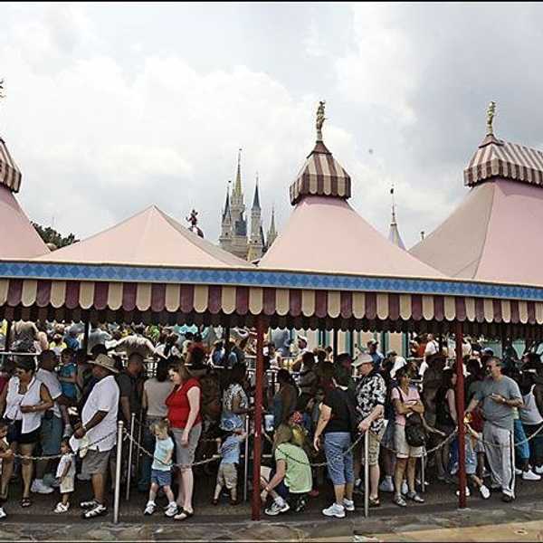 55 Thoughts While Standing In Line For An Amusement Park Ride