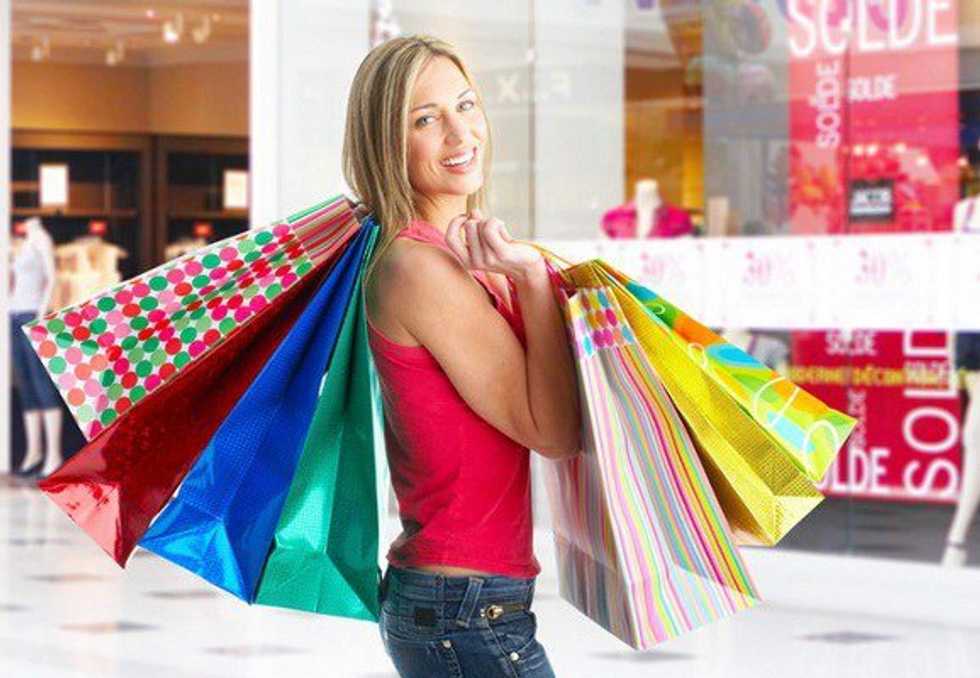18 Signs That You're a Shop-A-Holic