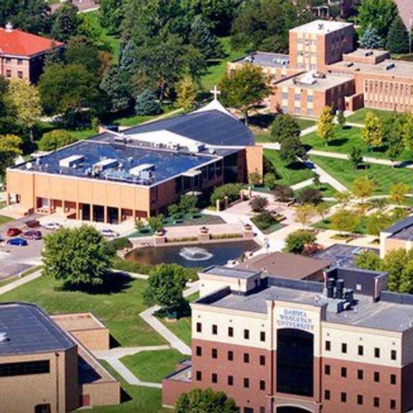 8 Things I Learned From A Small Campus