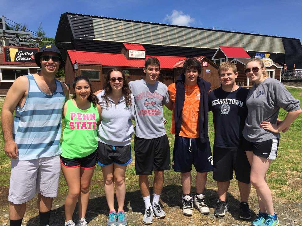 10 Reasons Why High School Friends Will Always Have Your Back