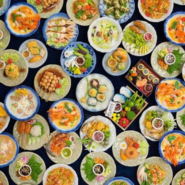 10 Famous Dishes Of The World You Have To Try