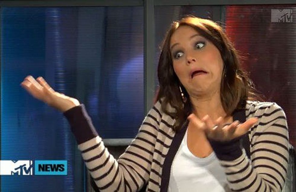 30 Things Girls Think While Making Their Bracket