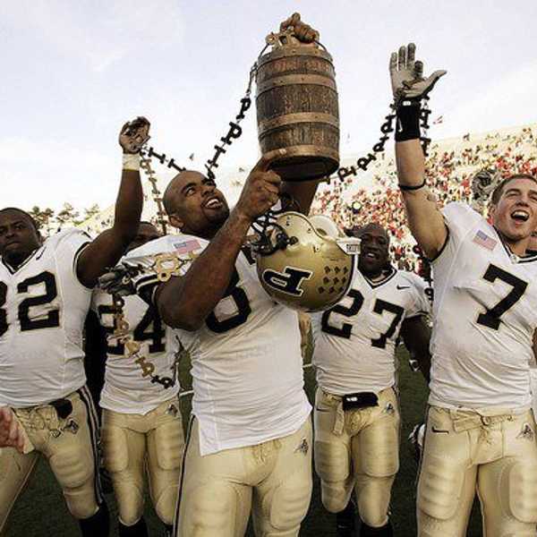 21 Things That Suck About Going To The Rival University