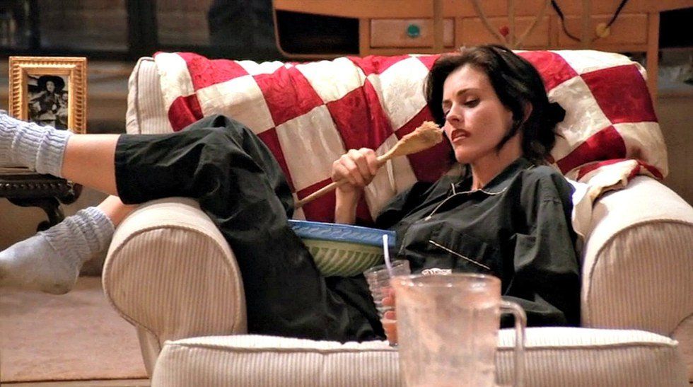 14 Things Girls Care About That Guys Don't