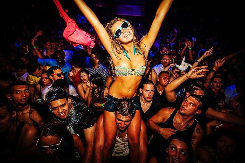 8 Things You Need To Know For Your First College Party