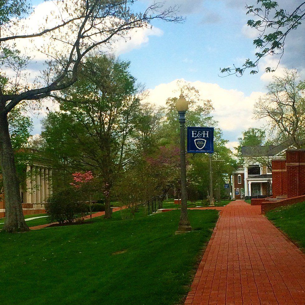 6 Reasons To Love Your Small School