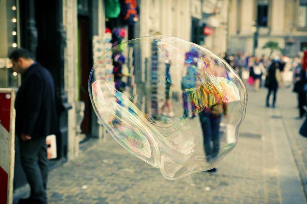 The College Bubble And The Outside World: How To Be A Part Of Both