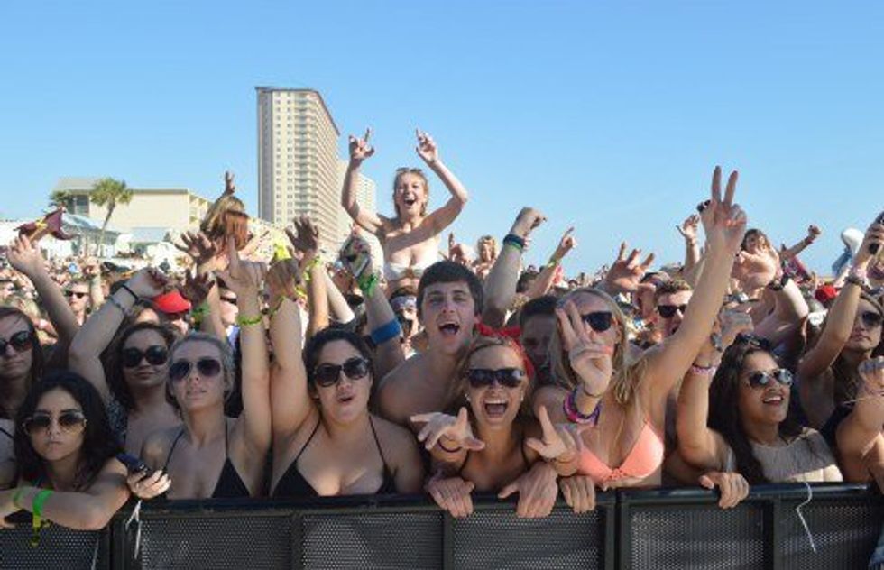 35 Average Things To Do Over Spring Break