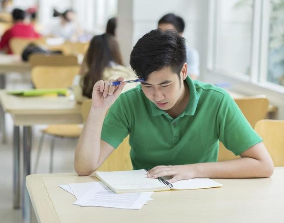 7 Tips To Conquer Mid-Semester Exams