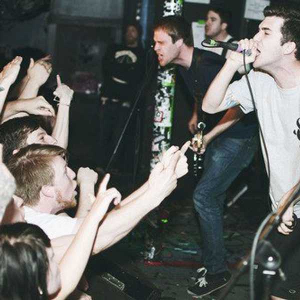 15 Shameless Pop Punk Sing-Alongs