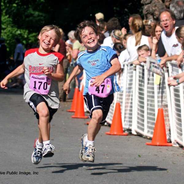5 Reasons Running Buddies Are Everything