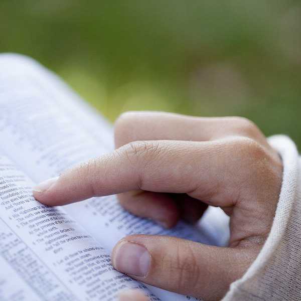 11 Bible Verses To Get You Through Midterms