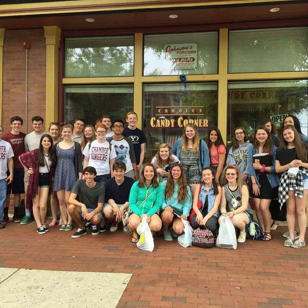 Why I’m Thankful That I Was A Choir Geek And A Theater Dork