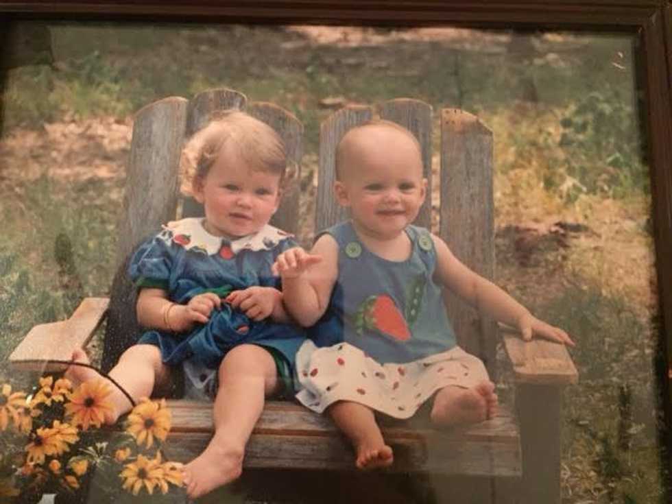 8 Struggles Of Being A Twin