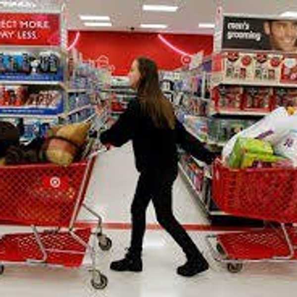 55 Thoughts Every Girl Has While At Target