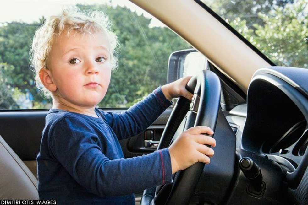 14 Tips To The Younger Sibling Who Just Got Their License