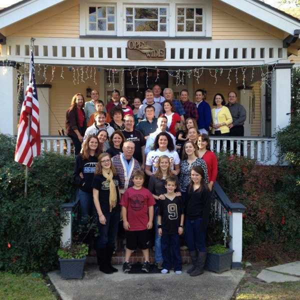 23 Things You Understand If You Have A Big Family