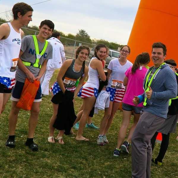 12 Thoughts Runners Have During A Race