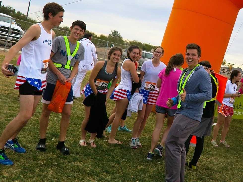 12 Thoughts Runners Have During A Race