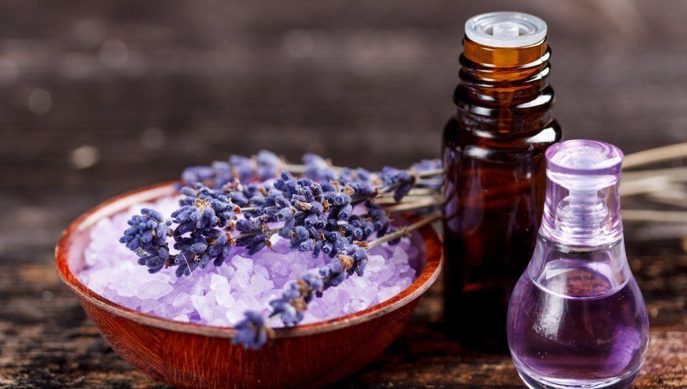 8 Essential Oils You Need To Try