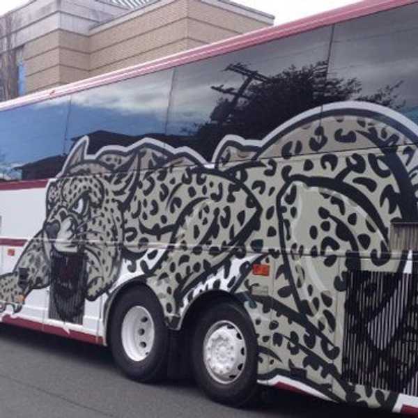 11 Struggles Of An Athlete On Long Bus Rides