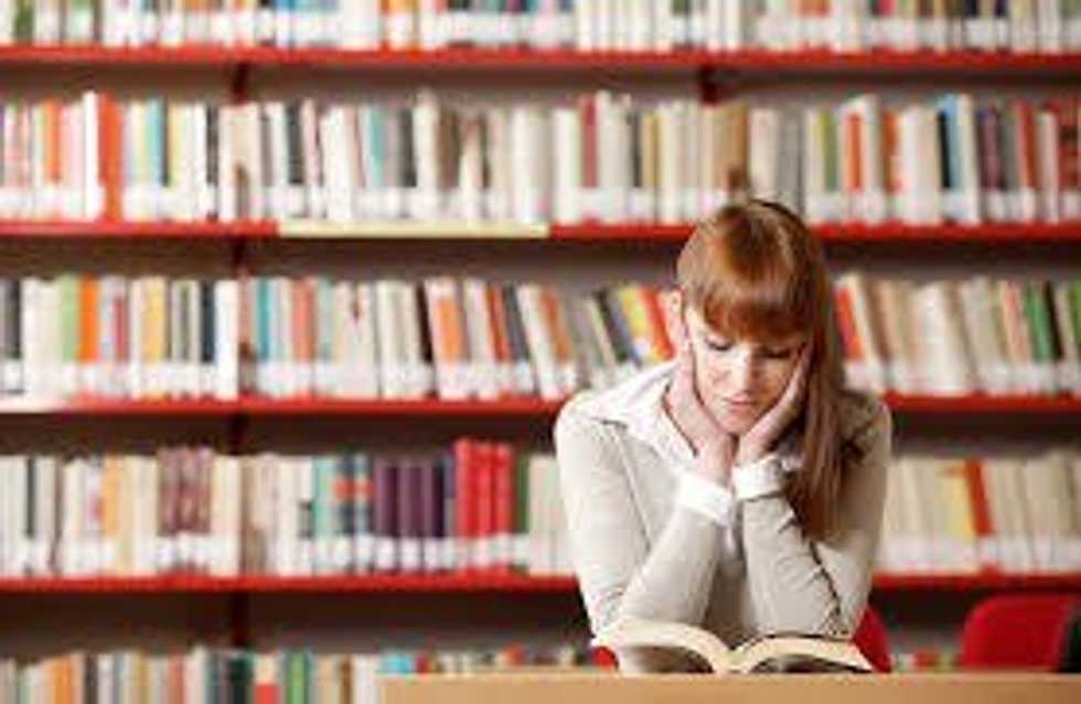 5 Ways College Students Actually Use The Library