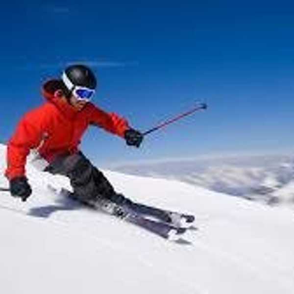 15 Gifs That Explain Your First Skiing Experience