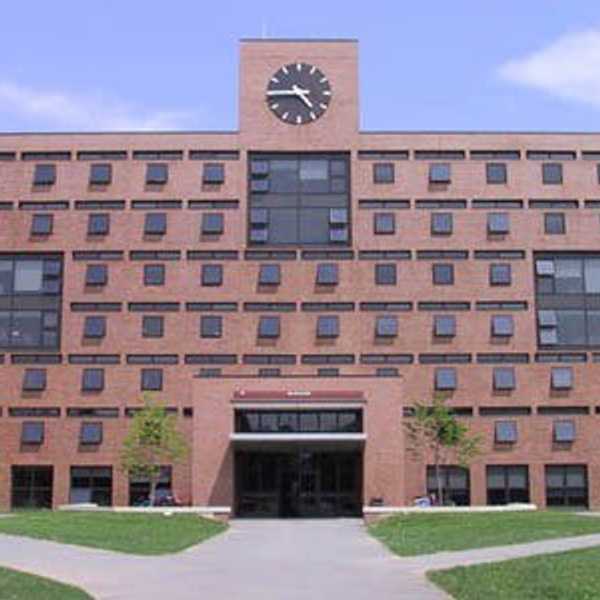 How Loving College Challenged My Sense of Home