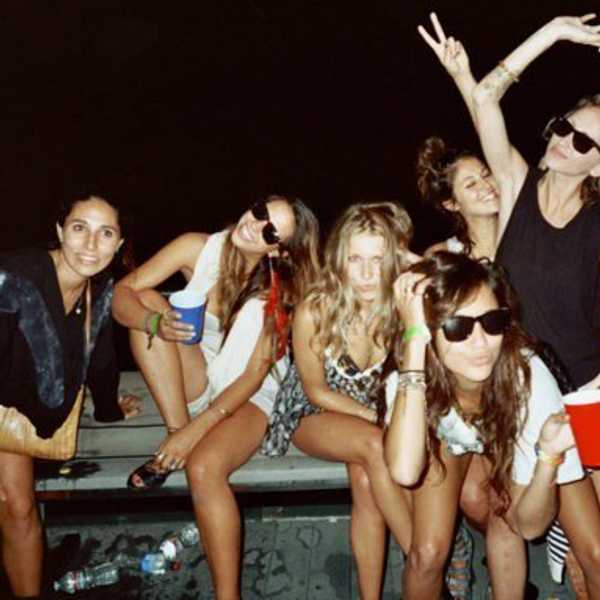 20 Types Of Girls You See At A Party