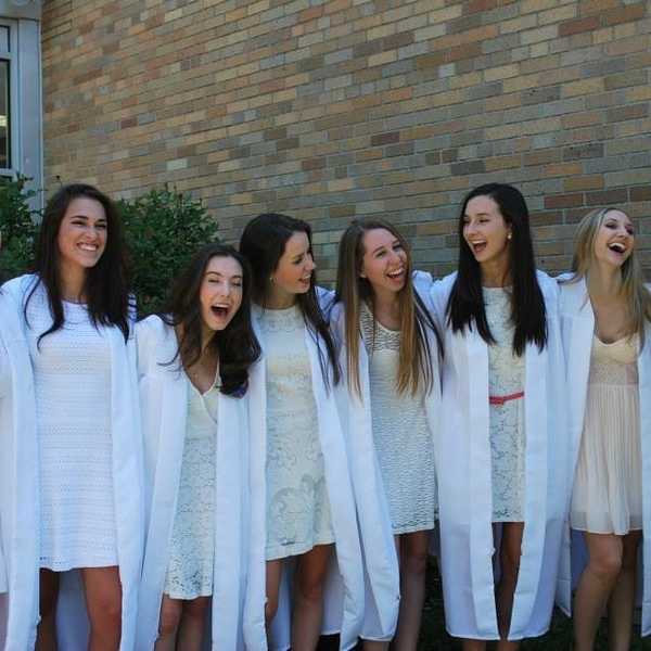 12 Things You Didn't Know About Going To An All-Girls Private School
