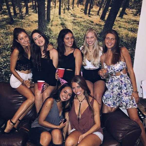 An Open Letter To My (Official And Unofficial) Roommates