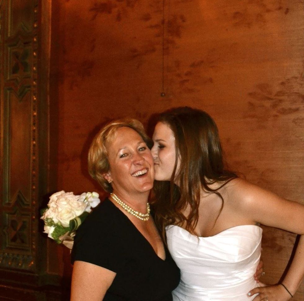 4 Stages Of A Mother/Daughter Relationship