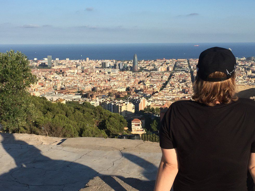 10 Reasons You MUST Study Abroad