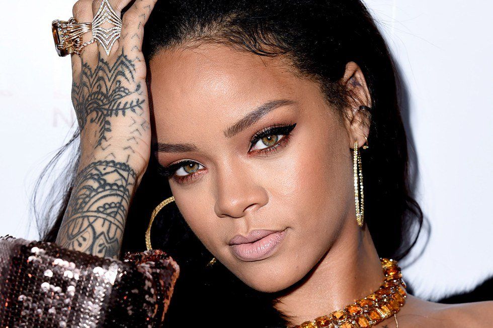 5 Great Rihanna Songs That Weren't Singles
