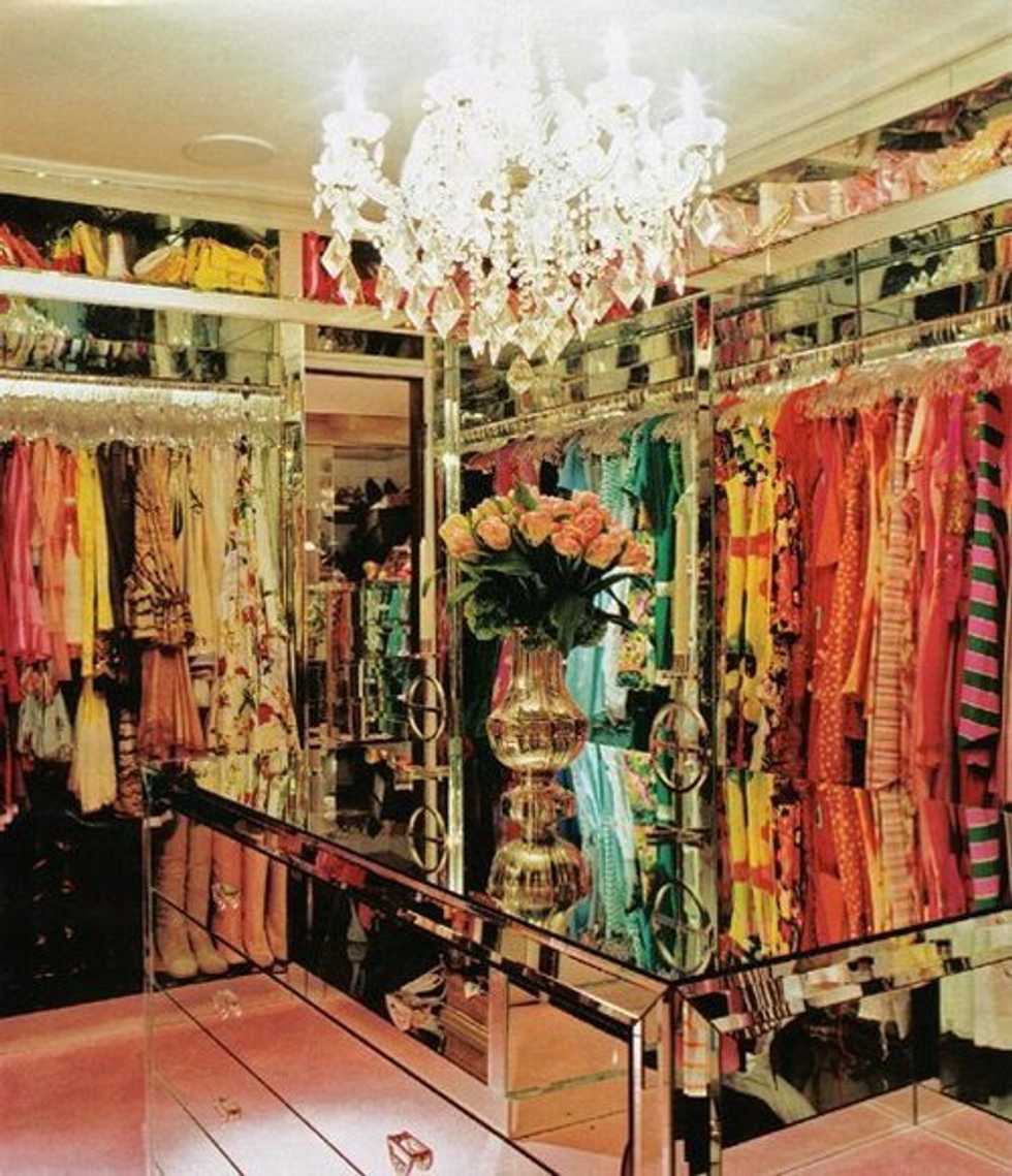 Total Frat Move's Article On Women's Fashion Has Me Thinking: Do My Clothes Define Me?