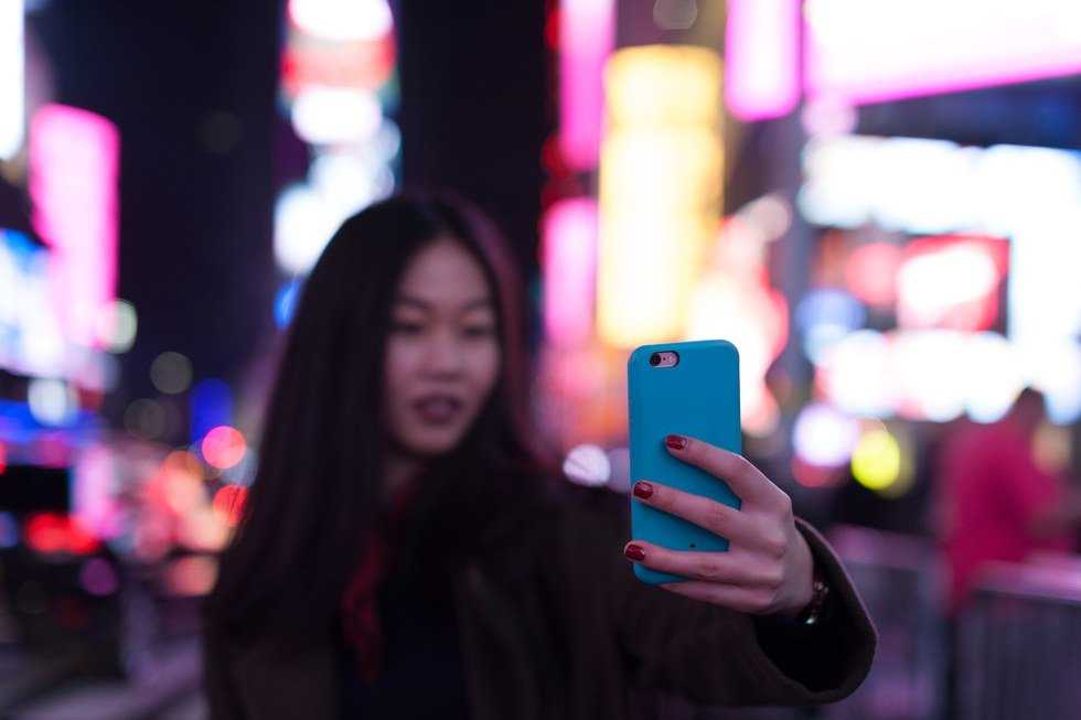 Truths Behind A Social Media Junkie