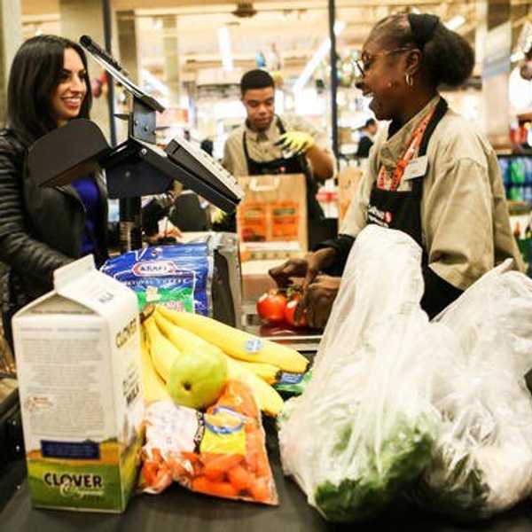 11 Things Every Grocery Store Cashier Has Thought