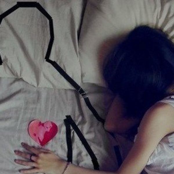 The Pros And Cons Of Being Single In College