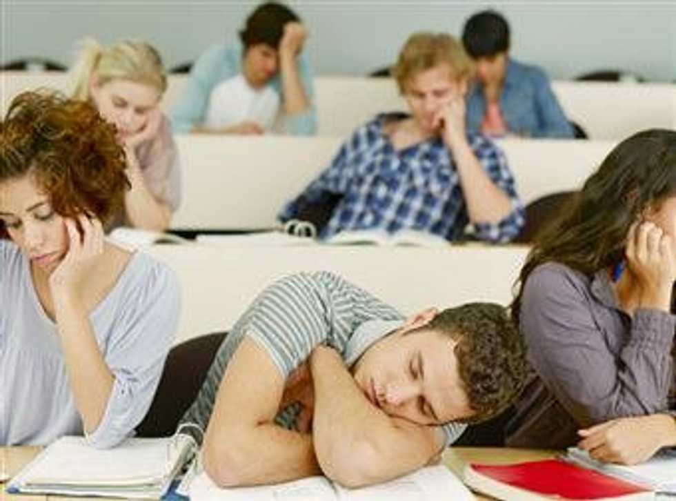 11 Thoughts Every Students Has In Class.