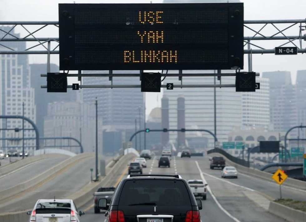 10 Signs That You Live 45 Minutes Outside Of Boston