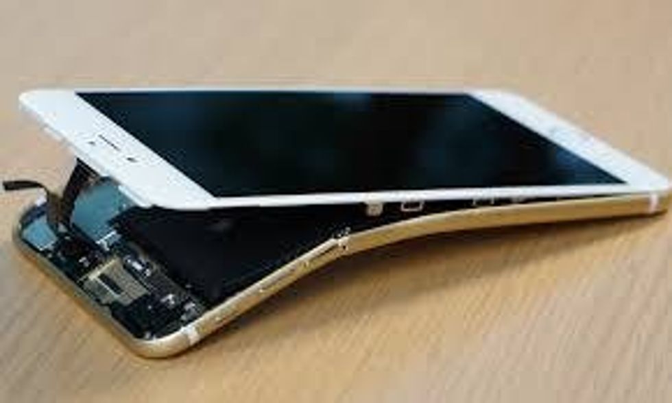 Phoneless In Willimantic