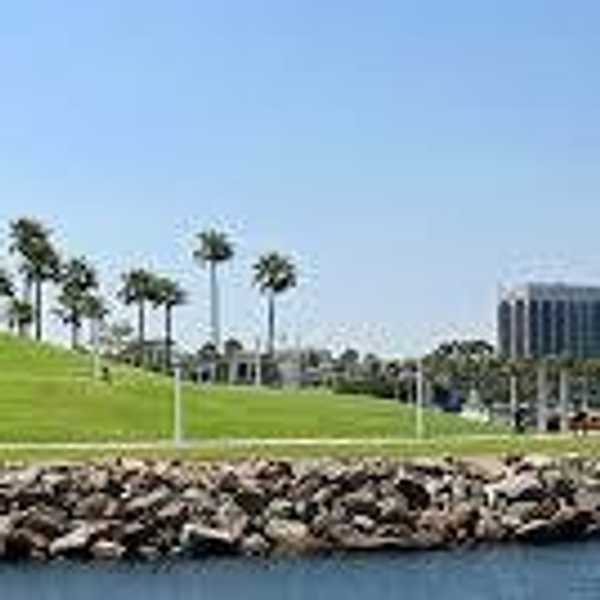 15 Signs You Grew Up in Long Beach, Calif.