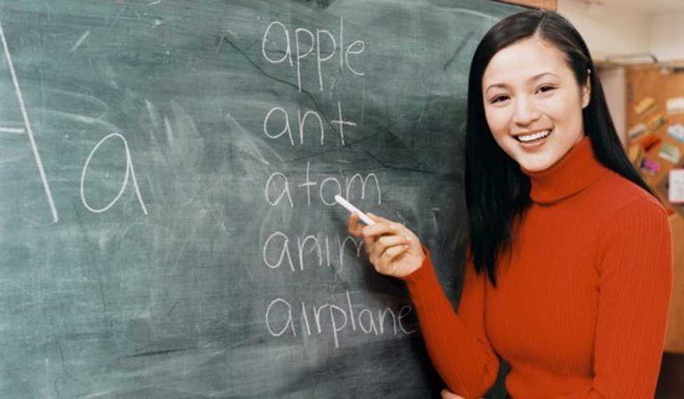 11 Things To Know If You're Interested In Dating An English Teacher