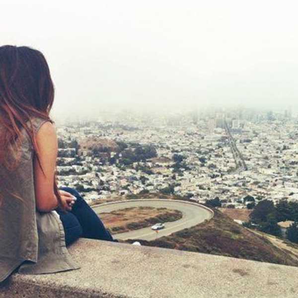 What No One Tells You About Saying Goodbye In College