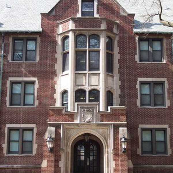 6 Signs You're in a Sorority at a Small Liberal Arts College