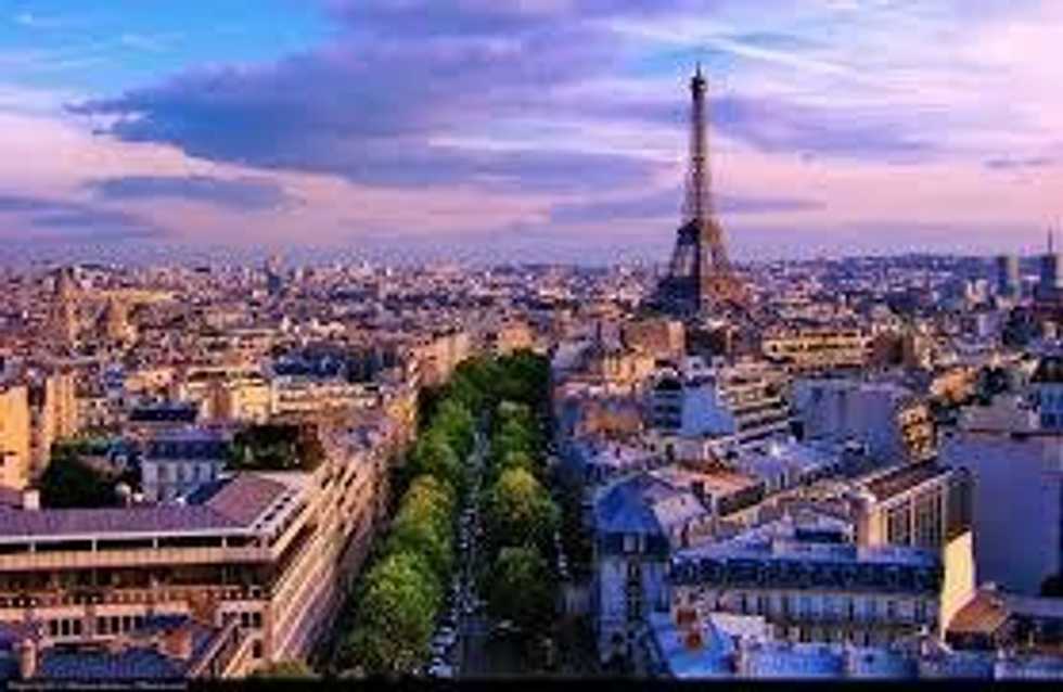 6 Must-see Places de Paris