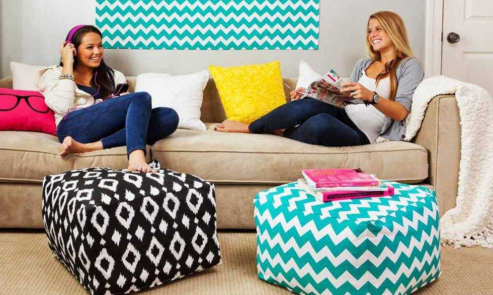 Six Tips To Getting Along With Your Roommate